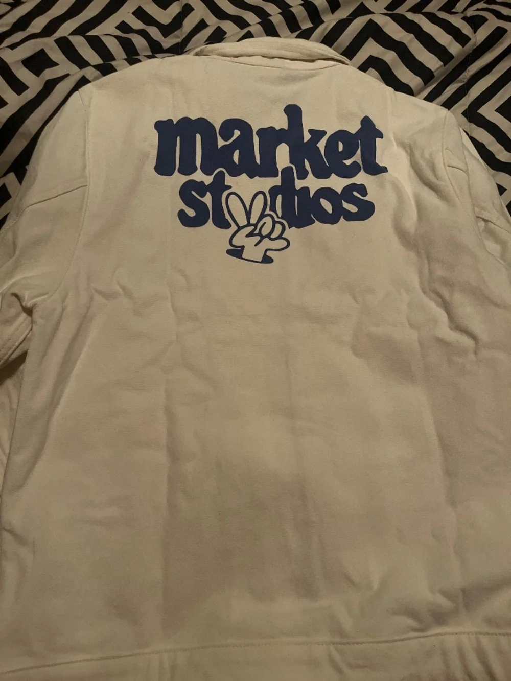 Market Peaceful Jacket
